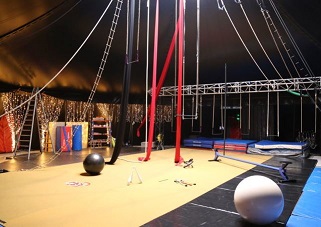 Initiation au cirque